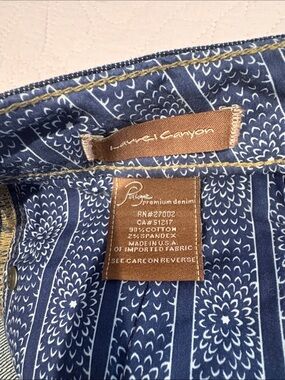 Liverpool Women's Navy Blue Floral-Stripe Jeans